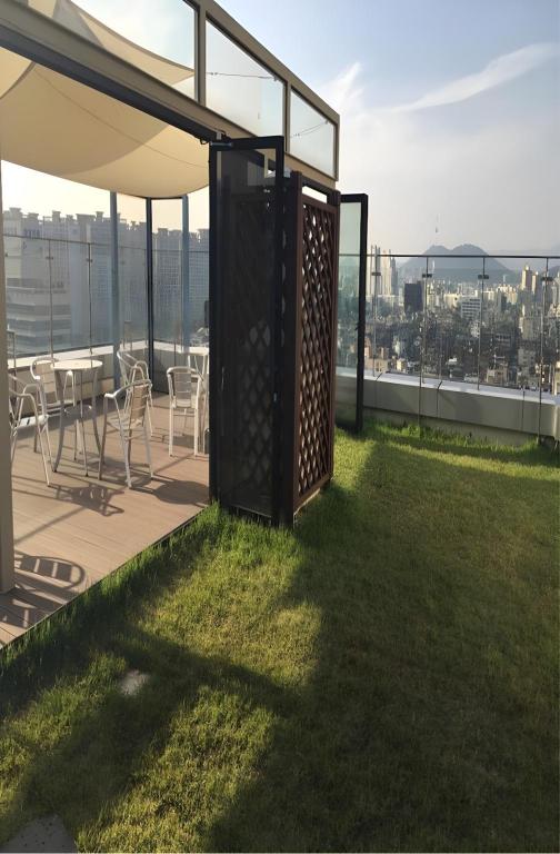 So sánh Khách sạn Gangnam: Lựa chọn tiện lợi tại Seoul