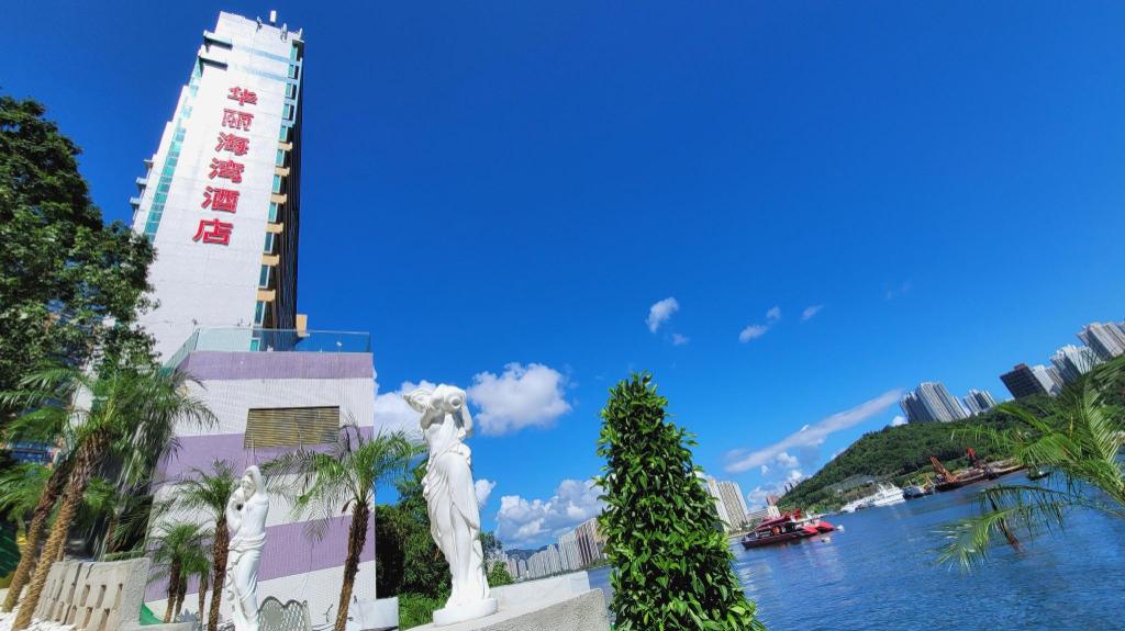 So sánh nhanh khách sạn tại Tsuen Wan, Hồng Kông: Tiện ích và Vị trí
