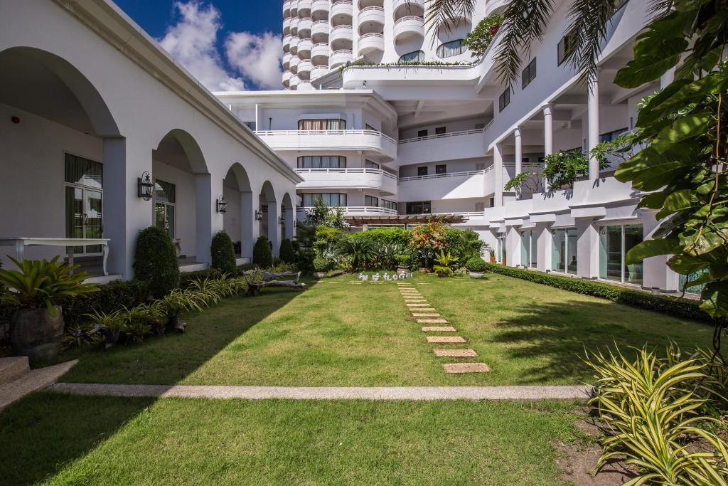 Pattaya: Khám phá 6 khách sạn lý tưởng về vị trí và tiện nghi